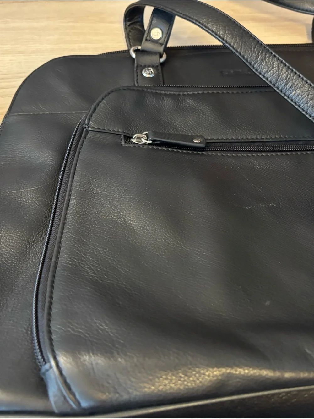 Samsonite Black Leather Laptop Tote Bag